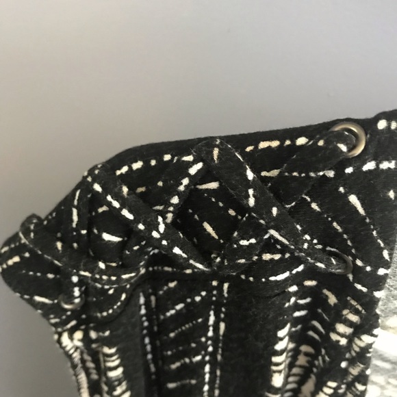 Apt. 9 short romper - Picture 2 of 4